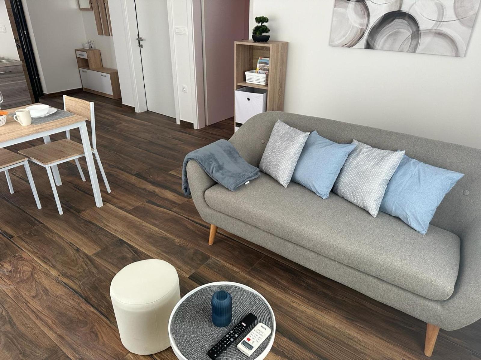 Apartments Harmony Hills Пула Екстериор снимка