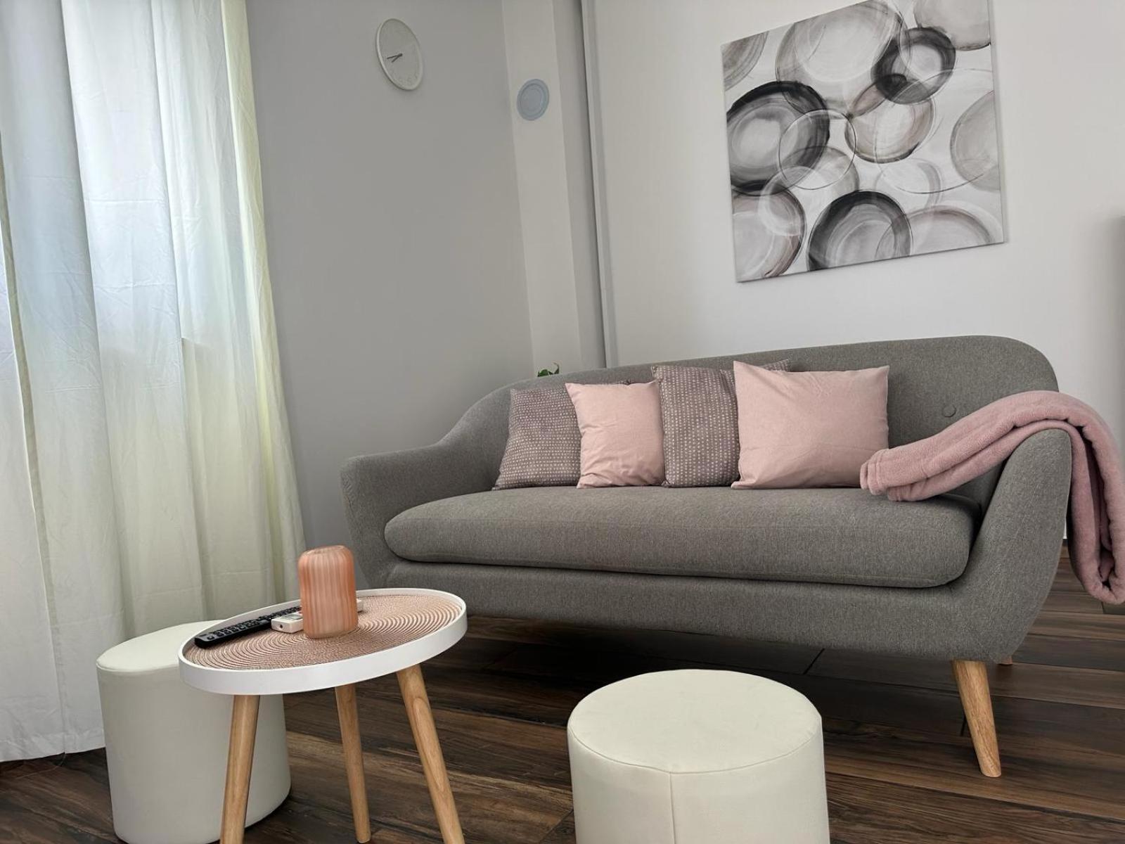 Apartments Harmony Hills Пула Екстериор снимка