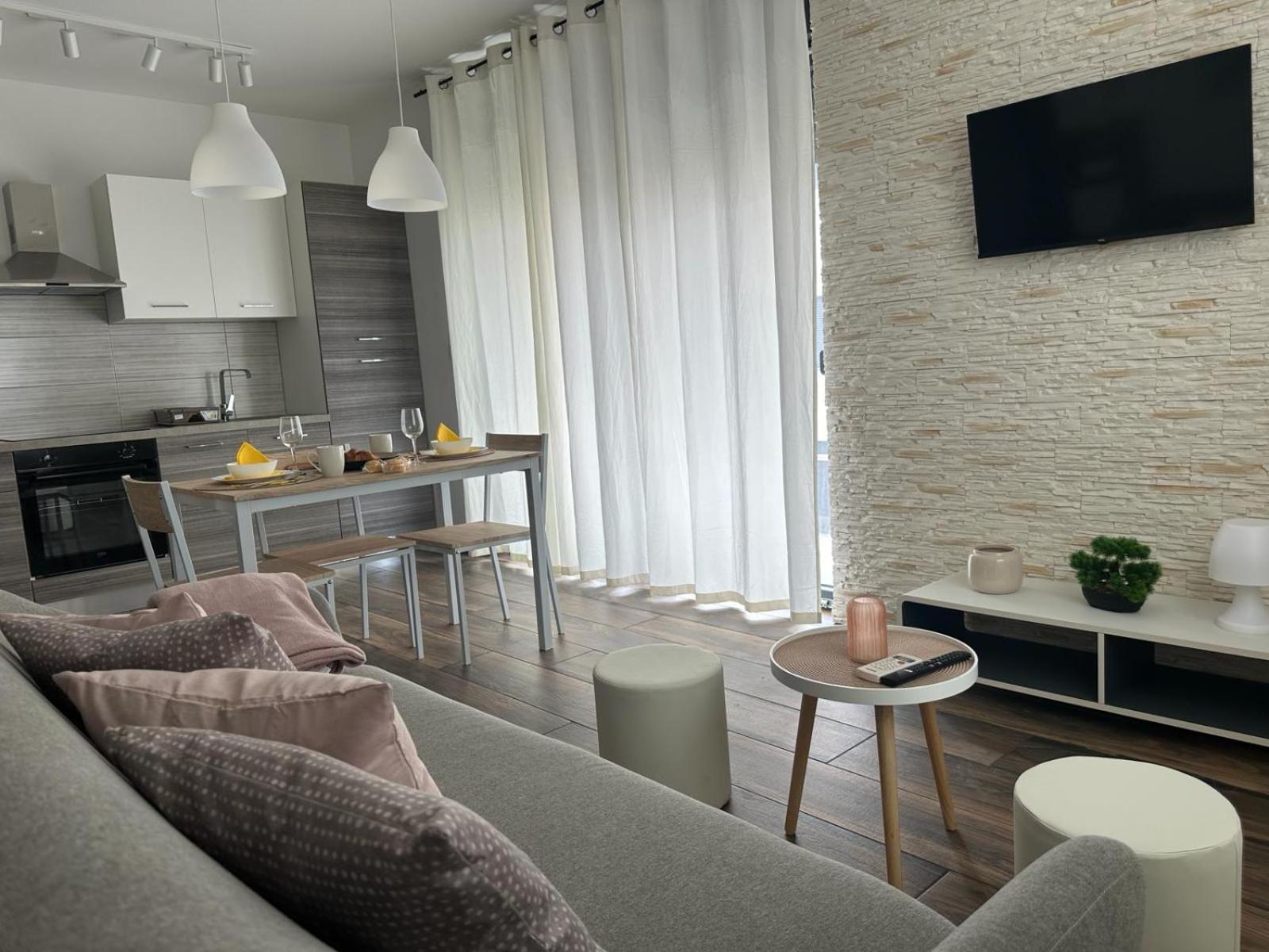 Apartments Harmony Hills Пула Екстериор снимка