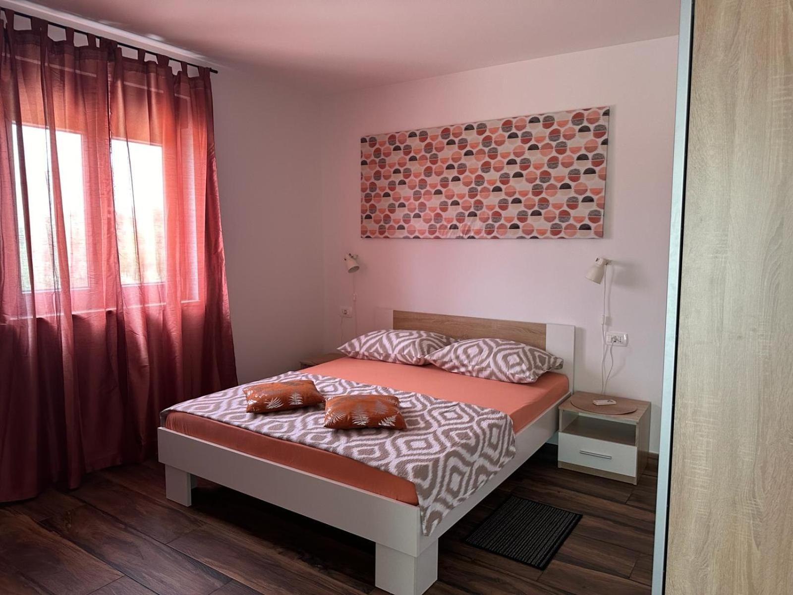 Apartments Harmony Hills Пула Екстериор снимка